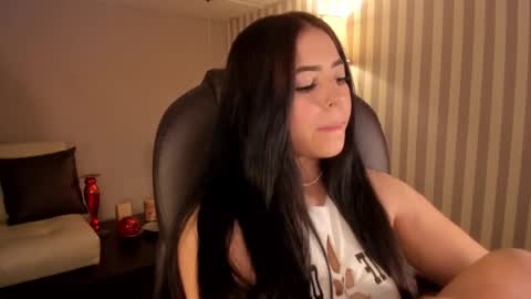 Snapshot of maiiitee_ chatting on 10-07-25, 06:16 Mait online show from 10-07-25, 06:16