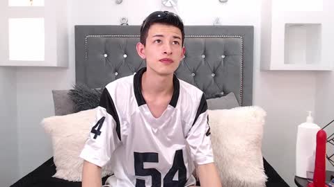 Maik Carver online show from 01-26-25, 08:14