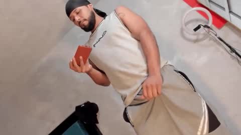 maikol_20cm online show from 05-16-26, 07:38