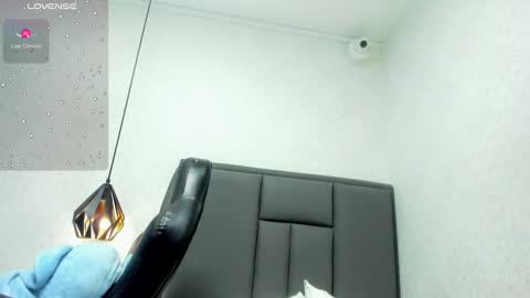  M A I L Y  online show from 02-04-25, 03:36