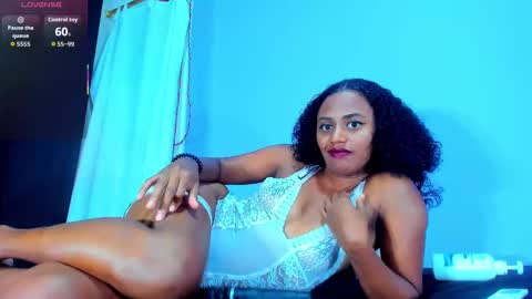 Snapshot of mailyn_er chatting on 09-18-25, 09:17 Mailyn online show from 09-18-25, 09:17