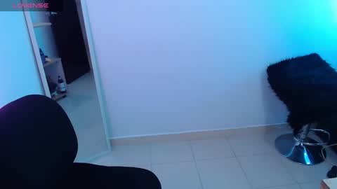 Snapshot of mailywindsor chatting on 03-02-25, 01:49 Maily online show from 03-02-25, 01:49