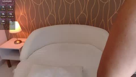 Maria  conexion 1030 pm to 5 am colombia online show from 06-25-26, 02:22