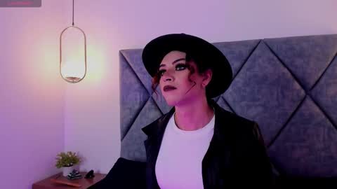 Zamara.... online show from 12-15-25, 02:54