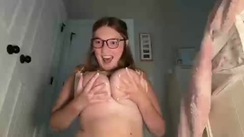 maisystellaxx online show from 07-28-26, 01:23