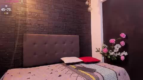 maite_smith69 online show from 03-04-25, 12:01