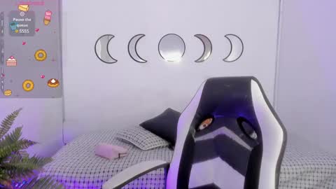 Snapshot of maithe_ferrer chatting on 01-09-25, 11:45 MAITHEFERRER online show from 01-09-25, 11:45