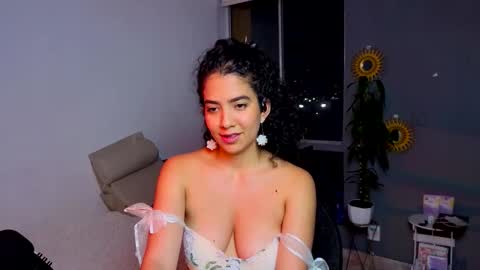   Lauu online show from 02-06-26, 12:26