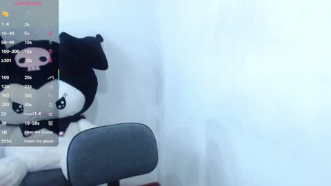 Snapshot of maja_bloom chatting on 06-20-26, 12:36 Maja online show from 06-20-26, 12:36
