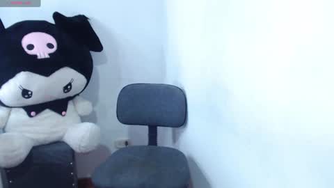 Snapshot of maja_bloom chatting on 07-30-26, 05:06 Maja online show from 07-30-26, 05:06