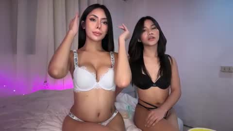 Lovely online show from 07-18-26, 01:04