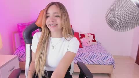 Majo online show from 03-12-25, 03:40