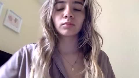 majo_gomezz online show from 04-10-26, 05:06