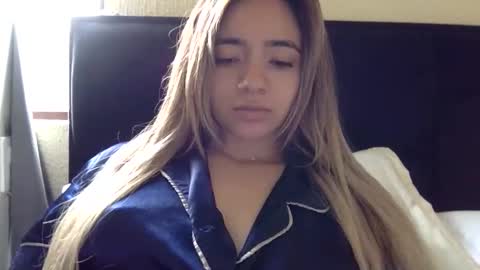 Snapshot of majo_gomezz chatting on 04-24-26, 05:26 majo_gomezz online show from 04-24-26, 05:26
