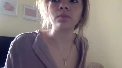 Snapshot of majo_gomezz chatting on 04-29-26, 05:30 majo_gomezz online show from 04-29-26, 05:30