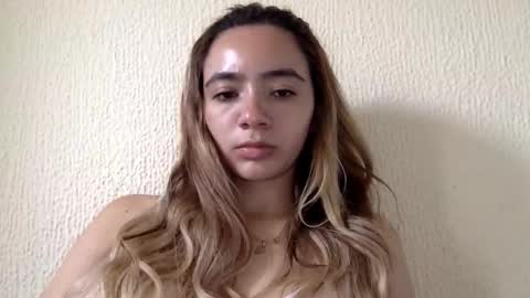 Snapshot of majo_gomezz chatting on 06-04-26, 04:24 majo_gomezz online show from 06-04-26, 04:24