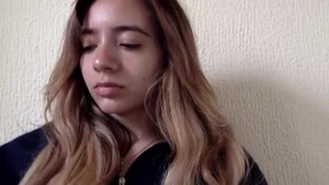Snapshot of majo_gomezz chatting on 06-06-26, 04:55 majo_gomezz online show from 06-06-26, 04:55