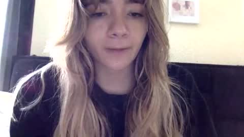 Snapshot of majo_gomezz chatting on 06-09-26, 04:02 majo_gomezz online show from 06-09-26, 04:02