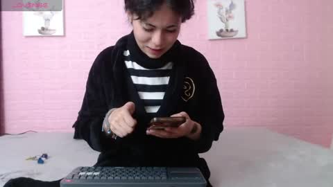 Mei  online show from 06-03-26, 04:59