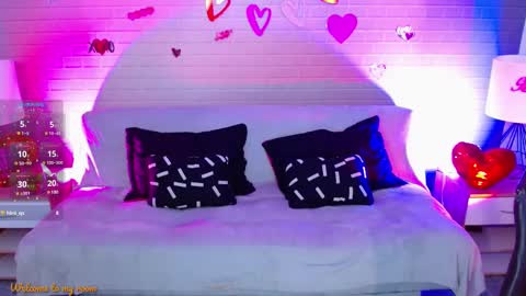 Makarena  online show from 02-13-25, 11:06