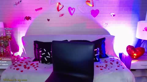 Makarena  online show from 02-16-25, 11:49