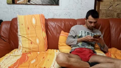 Snapshot of make_me_feel chatting on 04-30-26, 06:36 Lena Ian online show from 04-30-26, 06:36