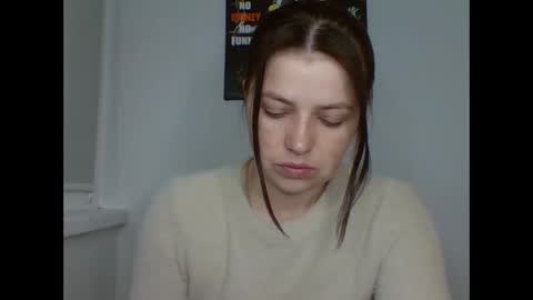 make_mesmile online show from 04-19-26, 05:56