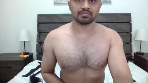 Snapshot of makeyousatisfied12 chatting on 03-01-26, 01:40 Rakesh Slave online show from 03-01-26, 01:40