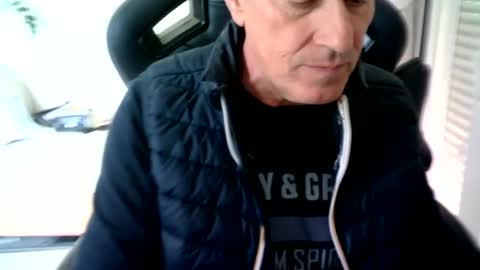 makis8989 online show from 03-05-25, 10:33