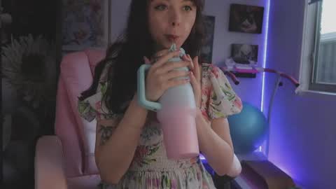 MakiyahBelle online show from 04-24-26, 07:22