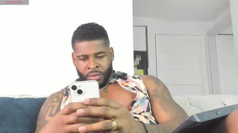 Snapshot of makonneen chatting on 06-03-26, 08:58 Makonnen online show from 06-03-26, 08:58