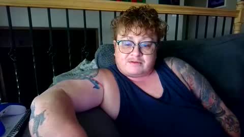 Snapshot of malachiterox chatting on 04-30-26, 02:12 malachiterox online show from 04-30-26, 02:12