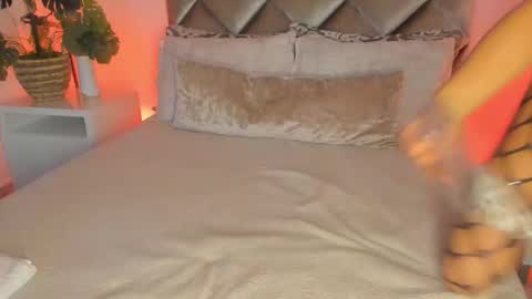 Snapshot of malaia_hills chatting on 03-30-26, 06:53 Call Me Mala online show from 03-30-26, 06:53