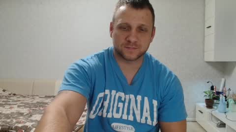 malchyshka online show from 12-25-24, 01:41