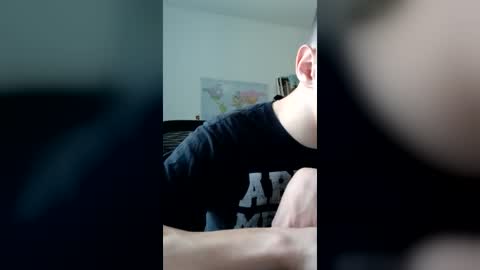 male20y online show from 06-25-26, 12:53