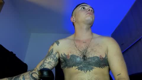 ADAM         online show from 10-09-25, 04:43