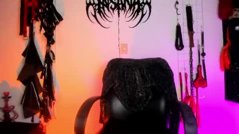 Snapshot of maledicta__insana chatting on 07-28-26, 11:15 maledicta__insana online show from 07-28-26, 11:15
