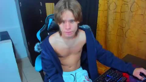 Snapshot of maleethsito666 chatting on 06-10-26, 10:14 Maleeth online show from 06-10-26, 10:14