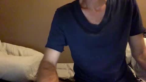 malefrench1 online show from 10-19-25, 05:08