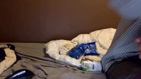 malefrench1 online show from 12-18-25, 06:47