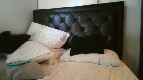 Snapshot of malekthick chatting on 06-06-26, 01:38 malekthick online show from 06-06-26, 01:38