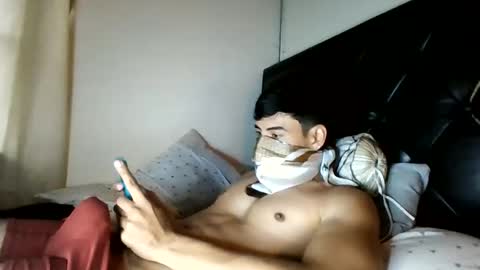 Snapshot of malekthick chatting on 06-08-26, 01:55 malekthick online show from 06-08-26, 01:55