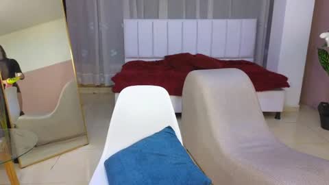 Snapshot of malen_fitnessmilf chatting on 07-23-26, 01:58 malen_fitnessmilf online show from 07-23-26, 01:58