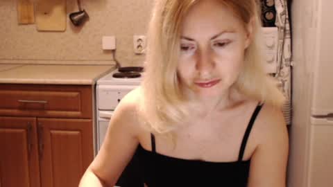 Malena online show from 06-05-26, 09:31