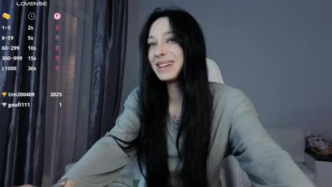 Snapshot of malenkiykamen chatting on 05-25-26, 06:36 piu online show from 05-25-26, 06:36