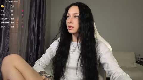 Snapshot of malenkiykamen chatting on 07-18-26, 03:49 piu online show from 07-18-26, 03:49