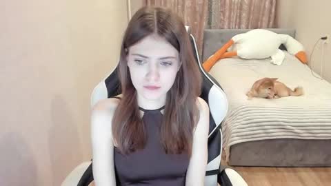 Snapshot of malia__hale chatting on 01-20-25, 11:54 Malia online show from 01-20-25, 11:54