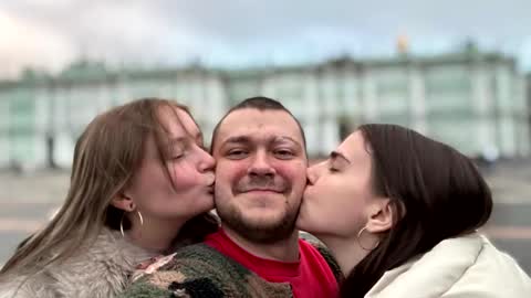 Snapshot of maliinka chatting on 06-02-26, 06:04 Malinka online show from 06-02-26, 06:04