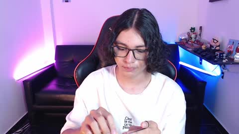 Snapshot of malik_harrison_ chatting on 01-20-25, 05:37 Malik online show from 01-20-25, 05:37