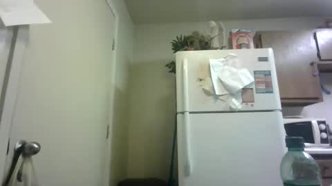 Snapshot of malinda702 chatting on 01-03-25, 12:22 malinda702 online show from 01-03-25, 12:22